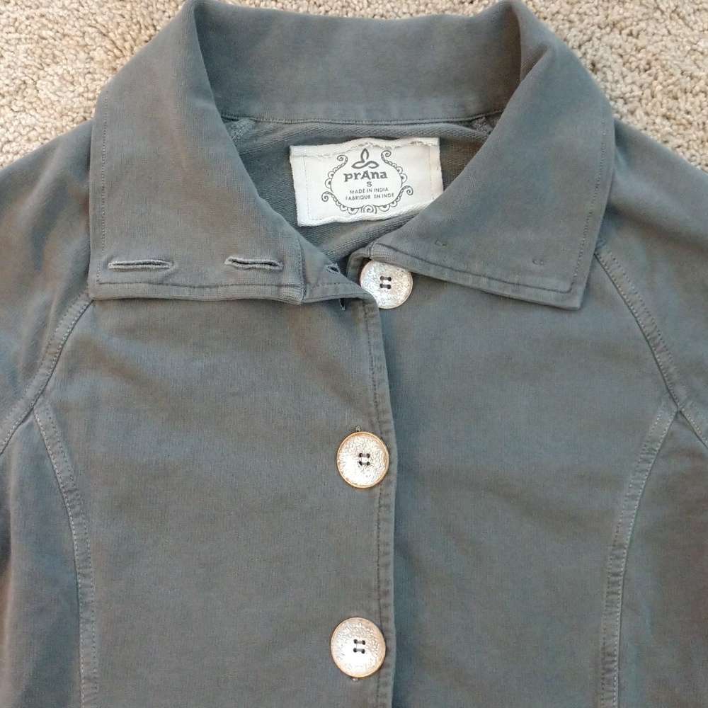 Long-sleeve organic cotton jacket